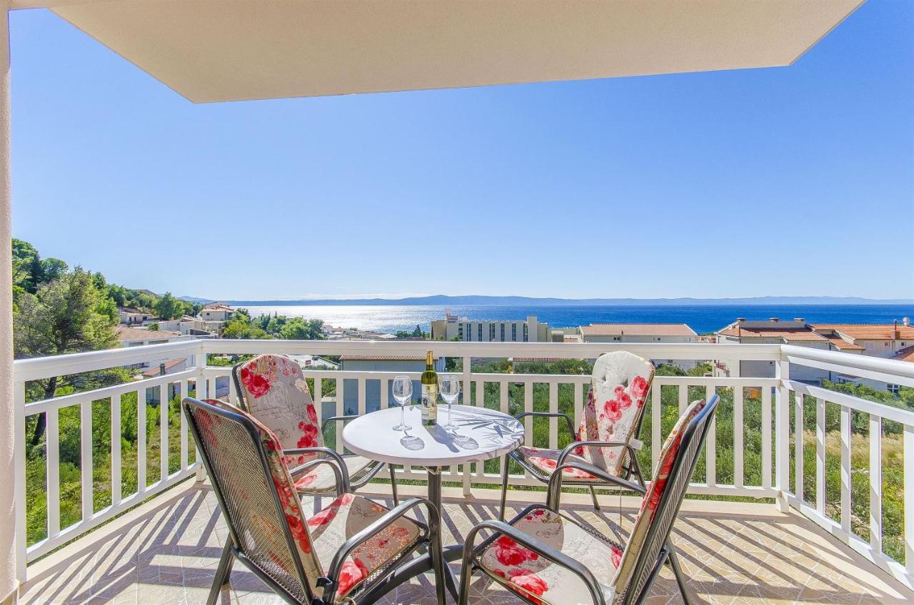 Apartments Seaview Tucepi Luaran gambar